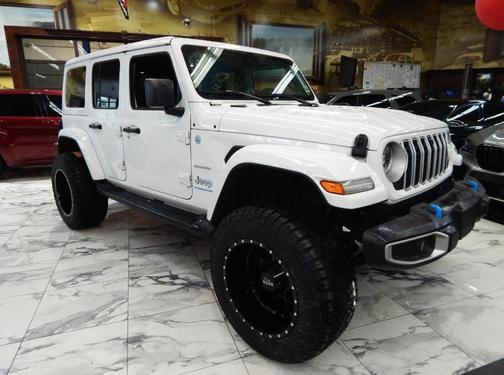 2024 Jeep Wrangler 4xe Sahara