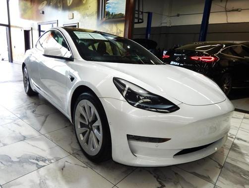 2022 Tesla Model 3 Long Range