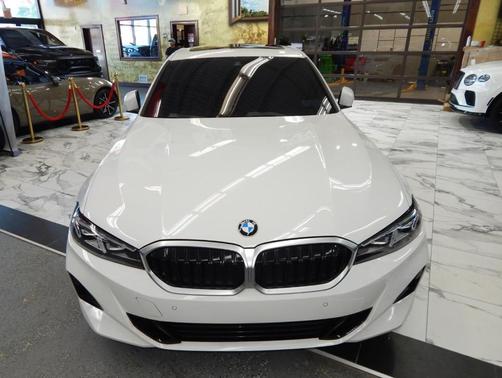 2025 BMW 330 i xDrive