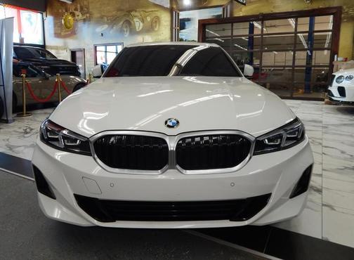 2025 BMW 330 i xDrive