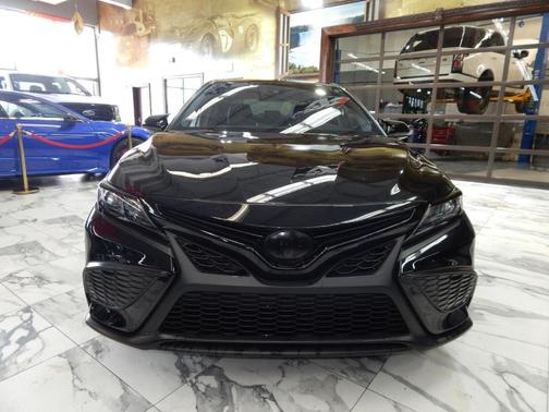 2022 Toyota Camry SE Nightshade