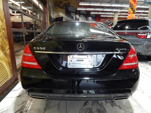 2012 Mercedes-Benz S-Class S 550 4MATIC