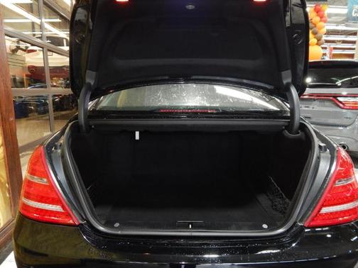 2012 Mercedes-Benz S-Class S 550 4MATIC