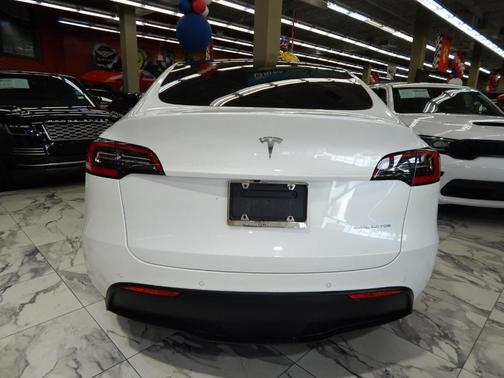 2020 Tesla Model Y Long Range