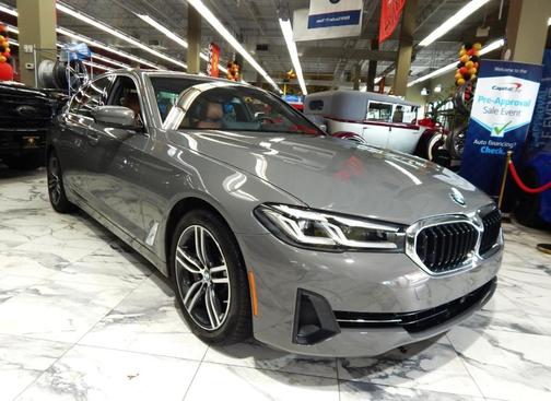 2022 BMW 530 i xDrive