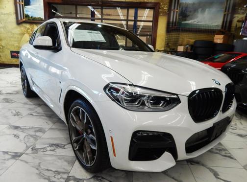 2021 BMW X4 M40i