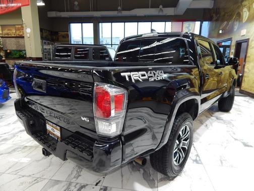 2020 Toyota Tacoma TRD Sport