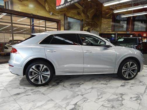 2019 Audi Q8 3.0T Premium