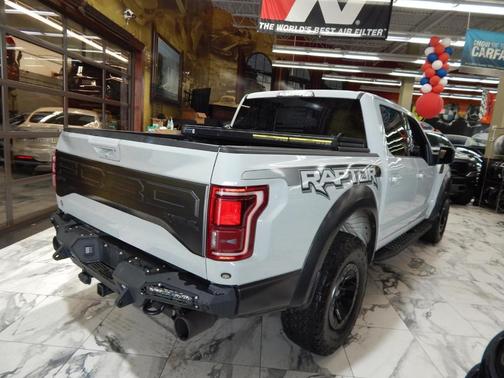 2017 Ford F-150 Raptor