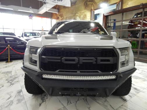 2017 Ford F-150 Raptor