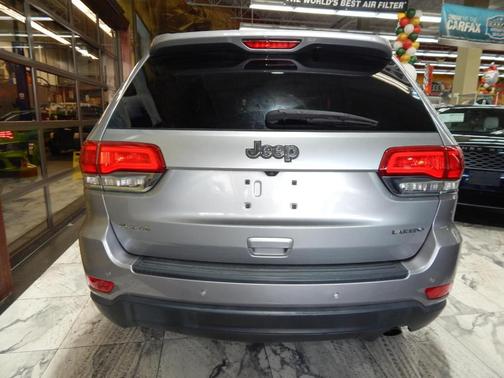 2017 Jeep Grand Cherokee Laredo