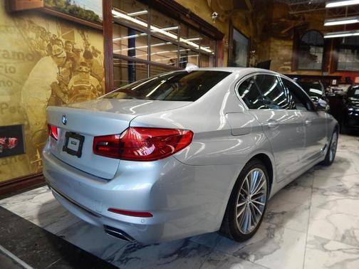2019 BMW 540 i xDrive