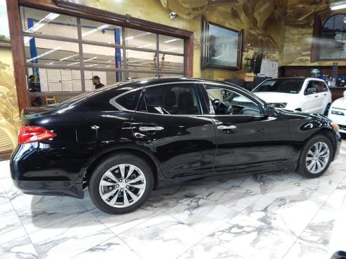 2012 INFINITI M37x Base
