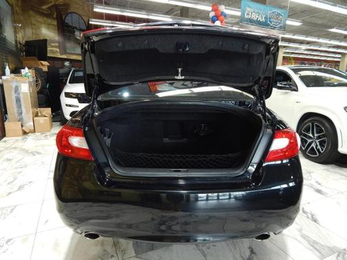 2012 INFINITI M37x Base