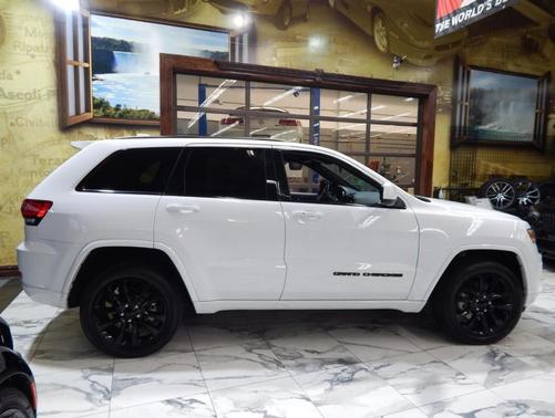 2021 Jeep Grand Cherokee Laredo