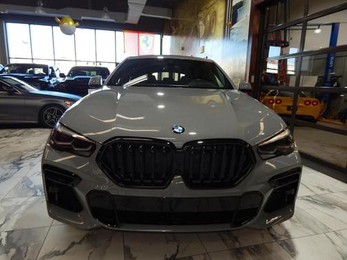 2022 BMW X6 xDrive40i
