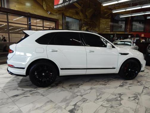2021 Bentley Bentayga Speed