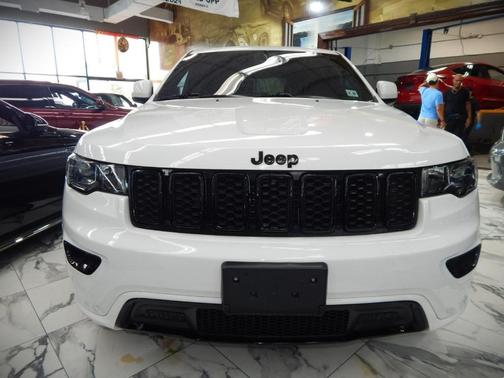 2021 Jeep Grand Cherokee Laredo