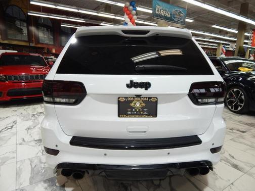 2021 Jeep Grand Cherokee Trackhawk