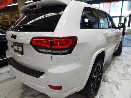 2018 Jeep Grand Cherokee Laredo