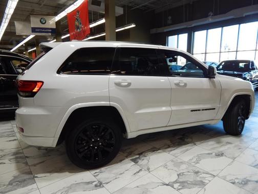 2018 Jeep Grand Cherokee Laredo