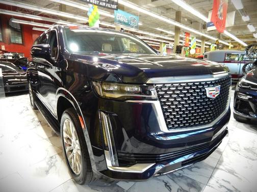 2023 Cadillac Escalade ESV Premium Luxury