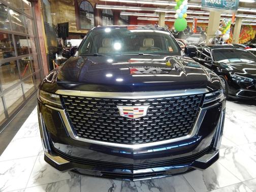 2023 Cadillac Escalade ESV Premium Luxury