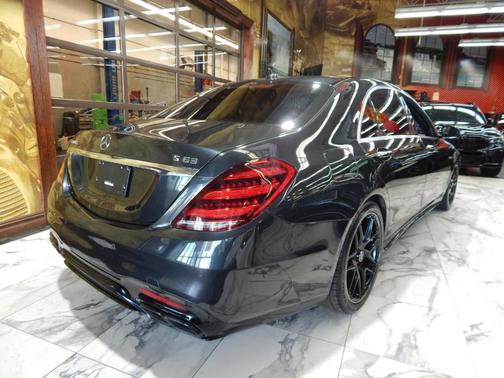 2019 Mercedes-Benz AMG S 63 Base 4MATIC