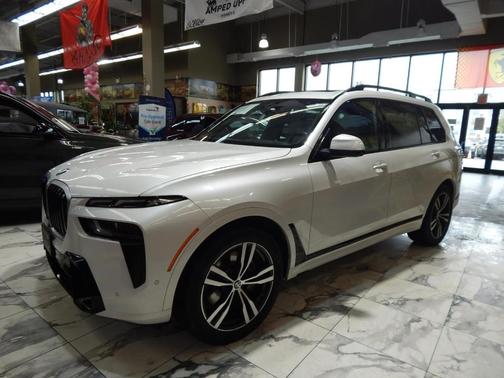 2024 BMW X7 xDrive40i
