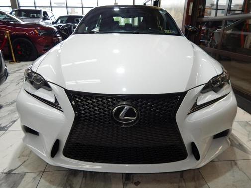 2016 Lexus IS 300 Base