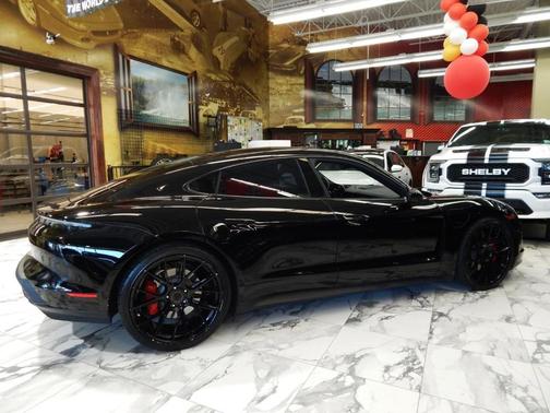 2021 Porsche Taycan Base