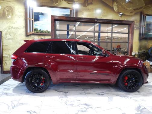 2020 Jeep Grand Cherokee SRT