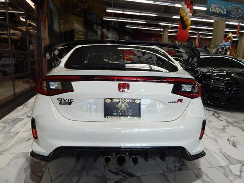 2023 Honda Civic Type R Base