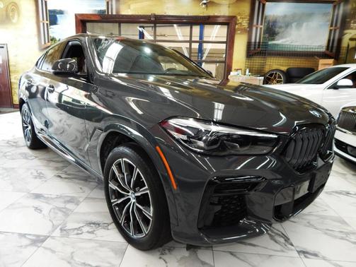 2022 BMW X6 xDrive40i