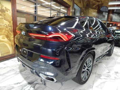 2023 BMW X6 xDrive40i
