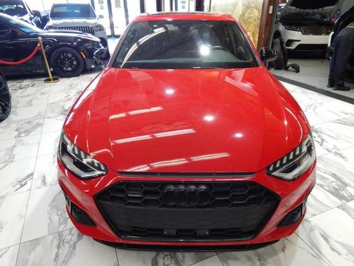 2022 Audi A4 45 S line quattro Premium