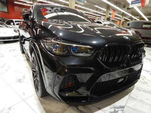 Photo 4 of 60 of 2022 BMW X6 M Base