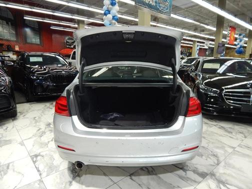 2018 BMW 320 i xDrive