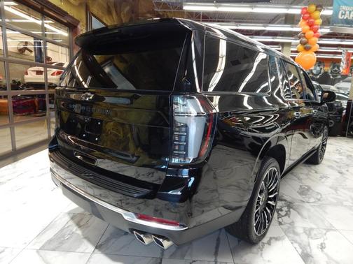 2025 Chevrolet Suburban High Country