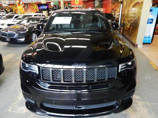 2020 Jeep Grand Cherokee SRT