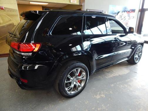 2020 Jeep Grand Cherokee SRT