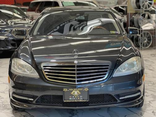2012 Mercedes-Benz S-Class S 550 4MATIC