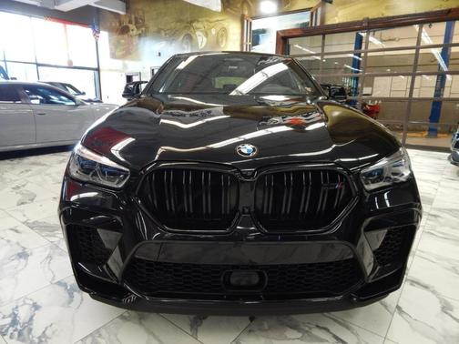 2022 BMW X6 M Base