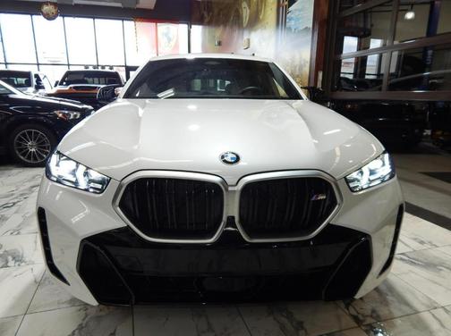 2026 BMW X6 M60i