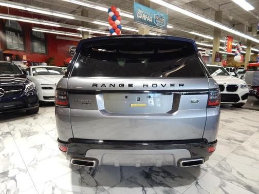 2021 Land Rover Range Rover Sport HSE Silver Edition