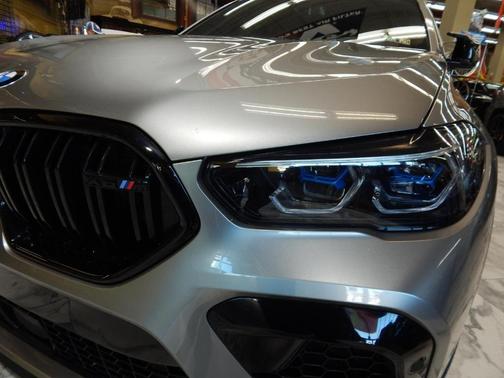 2022 BMW X6 M Base