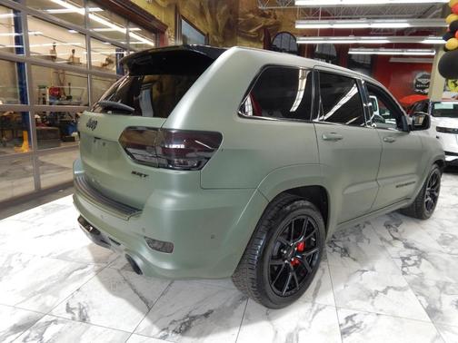 2021 Jeep Grand Cherokee SRT