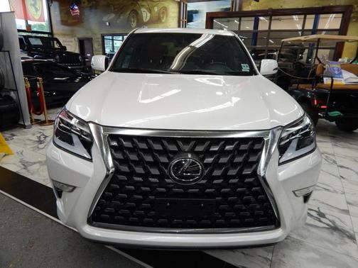 2023 Lexus GX 460 Base