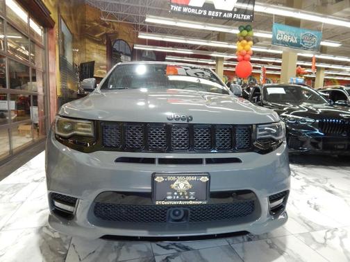 2020 Jeep Grand Cherokee SRT