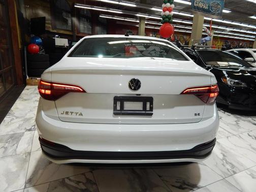 2024 Volkswagen Jetta 1.5T SE